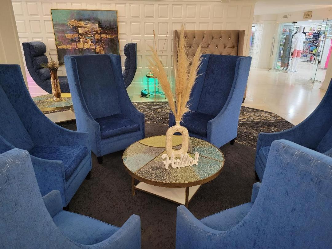 2 Bedroom 2 Bath Beachfront Condo On Miami Beach Millionaire Row Eksteriør billede